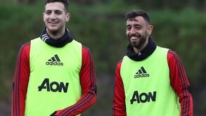 Diogo Dalot: «Seria engraçado apanhar o Bruno Fernandes»