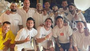 As imagens da festa de passagem de ano de Neymar