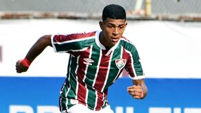 John Kennedy fala sobre interesse do Benfica: «Estou focado no Fluminense»