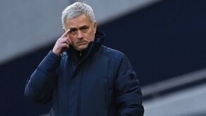 Jimmy Floyd Hasselbaink: «Mourinho usou-me como exemplo»
