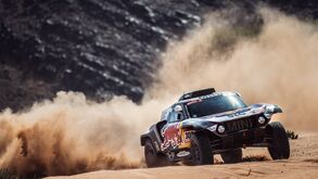 Dakar 2021: Nasser Al-Attyiah vence pela terceira vez mas Peterhansel segue líder