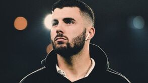 Wolverhampton tem problemas no ataque e faz regressar Patrick Cutrone