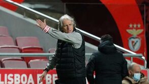 Jorge Jesus: «Críticos? É o jogo fora do campo, a tentativa de destabilização mas não lhes vou responder»