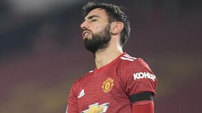 O reparo de Bruno Fernandes à equipa após a eliminação do Man. United da Taça da Liga