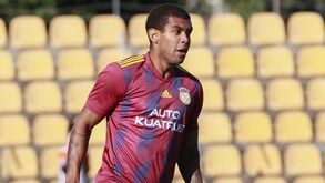 Alverca retira número 99 de Alex Apolinário e garante: «Nada vai faltar à família»
