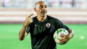Zamalek, de Jaime Pacheco, vence e mantém-se colado ao líder