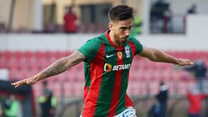 «Jorge Jesus considera que Rodrigo Pinho pode ser fundamental já nesta época»
