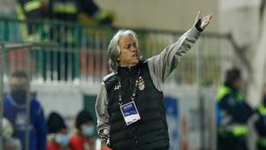 Jorge Jesus: «Futebol controla os atletas, a família deles, a família dos empregados...»