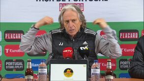 Jorge Jesus: «Não há treinador que puxe as orelhas aos jogadores... nem que ele seja orelhudo»
