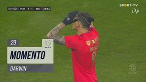 Benfica ficou perto de nova vantagem: poste travou a festa a Darwin