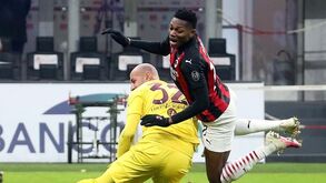 Cagliari-Milan: Rafael Leão é ausência por acumulação de cartões amarelos