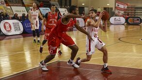 Benfica derrotado em Albufeira