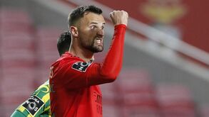 Seferovic marca como nunca