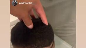 Corte de cabelo de Nuno Mendes causou perplexidade