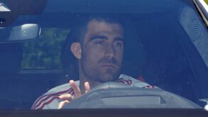 Sokratis e Arsenal acordam rescisão de contrato