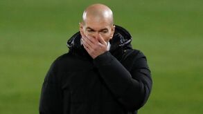 Zidane testa positivo à Covid-19