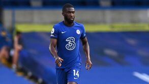 Chelsea empresta Fikayo Tomori ao AC Milan até final da época