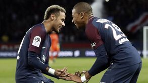 «Com Tuchel, o Neymar e o Mbappé faziam tudo o que queriam»: Pochettino encanta no PSG