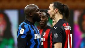 Ibrahimovic e Lukaku já conhecem castigo: um jogo de suspensão para cada