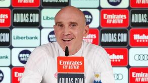 Adjunto de Zidane 'responde' a Jovic: «A língua não foi o problema»