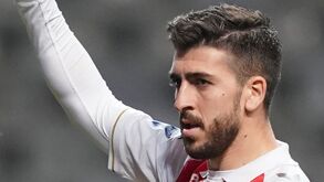 Paulinho ganha força no Sporting: avançado já transmitiu a Carvalhal desejo de sair