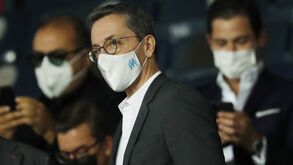 Adeptos do Marselha tentam invadir centro de treinos do Marselha e provocam um incêndio