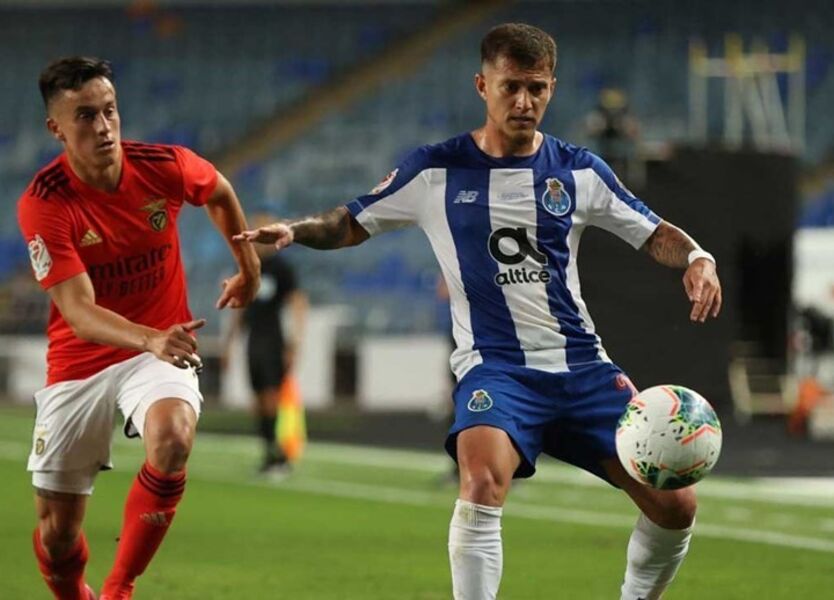 CAVINATO jogou dopado contra o Benfica, nos jogos do Título e