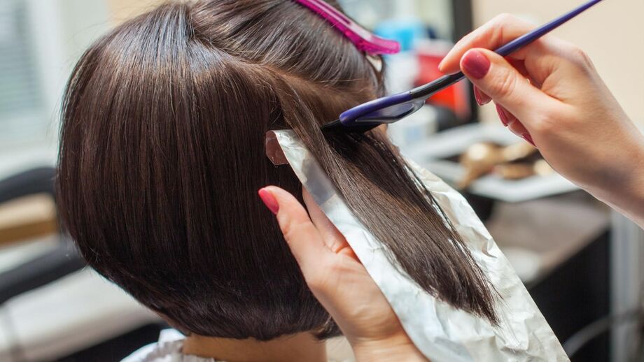 IEFP pede licenciatura a formadores de cabeleireiros, costureiros ou cozinheiros