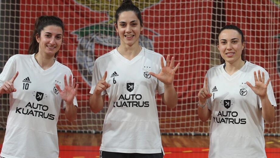 Jogadoras participaram em todas as conquistas da equipa
