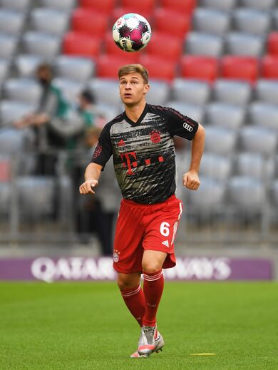 Lateral-direito: Joshua Kimmich (Bayern Munique) 