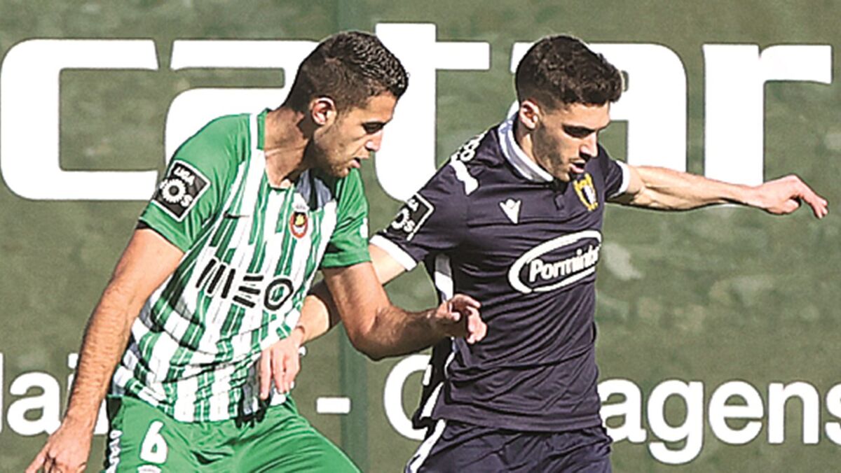 Ruben Vinagre Triunfo Importantissimo Famalicao Jornal Record