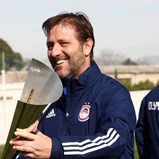 Pedro Martins eleito melhor treinador da Grécia na temporada 2019/20