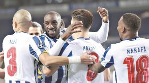 Dragão em Turim para o tira-teimas: sempre que venceu 2-1 em casa e passou... venceu a prova