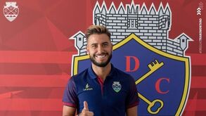 Raphael Guzzo reforça meio-campo do Vizela