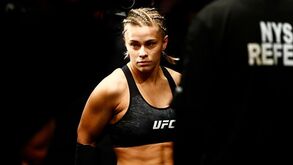 Paige VanZant: «Posso regressar para um combate de MMA»