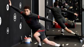 Diogo Jota mais perto do regresso: as imagens do intenso trabalho diário que faz no Liverpool 
