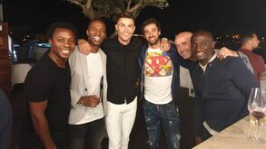 Amigos de Cristiano Ronaldo deixam mensagem de parabéns ao craque