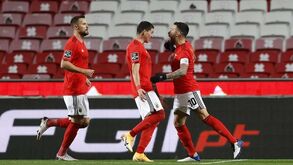 Onze do Benfica sem portugueses: o projeto do Seixal e o que pode mudar