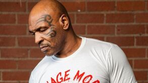 Tyson explica primeira derrota da carreira com maratona sexual: «Havia uma jovem japonesa...»
