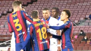 TV espanhola mostra discussão entre Mbappé e Jordi Alba: «Na rua, mato-te»