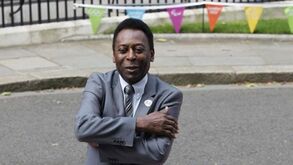 Pelé diz que teve tantas mulheres que nem sabia quantos filhos tinha