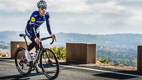 João Almeida é um dos líderes da Deceuninck-Quick-Step nos Emirados 