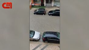 Chuva intensa provoca cheias em Algueirão-Mem Martins: veja as imagens