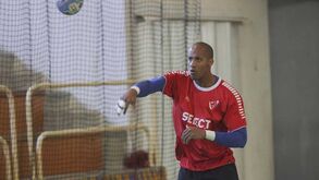 Liga e Federação de Futebol homenageiam Alfredo Quintana