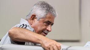 Vieira e os efeitos da Covid-19: «Não consigo subir um lanço de escadas do Seixal sem parar...»