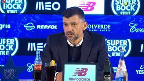 Sérgio Conceição wanted more compensation time: «So we want football to be fluid ...»