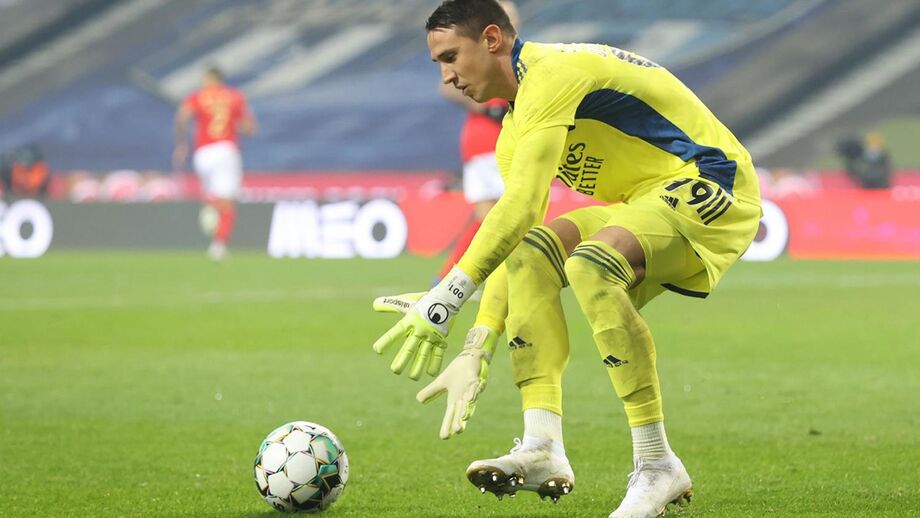 Vlachodimos na lista de alvos do Borussia Dortmund