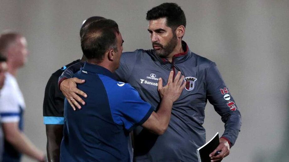 Carlos Carvalhal foca feito de... Paulo Fonseca