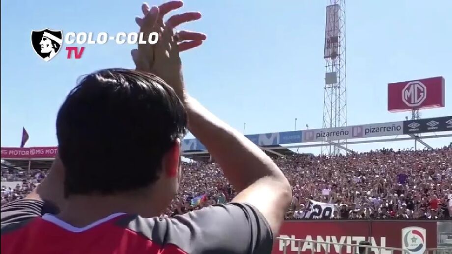 Despedida emocionada do Colo-Colo: Matías Fernández é um jogador livre e ainda faz coisas destas