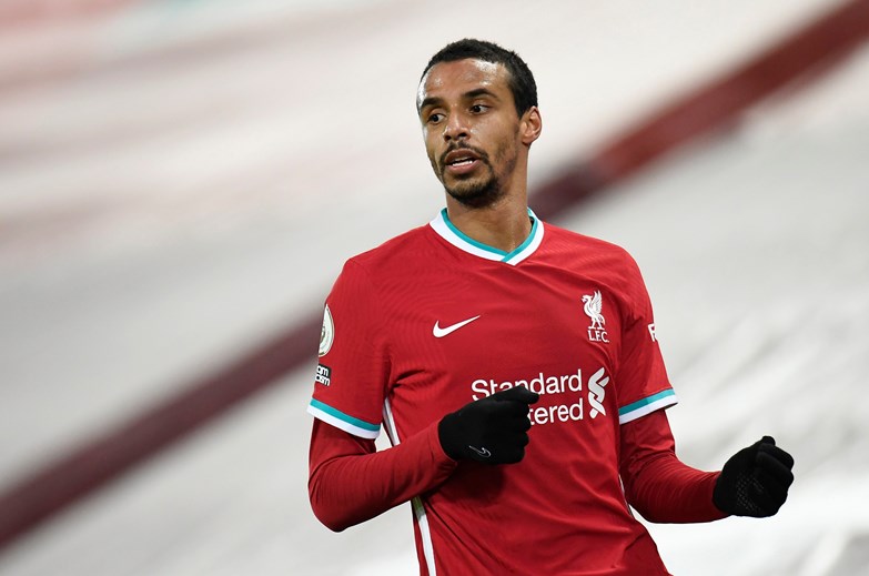 10. Matip - Semanal: 115.318 miles de euros;  Anualmente: 6M €